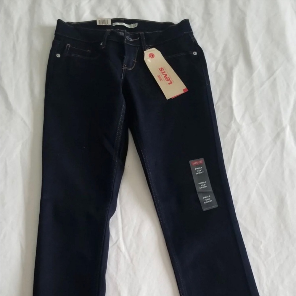 Dark Blue Levis Jeans